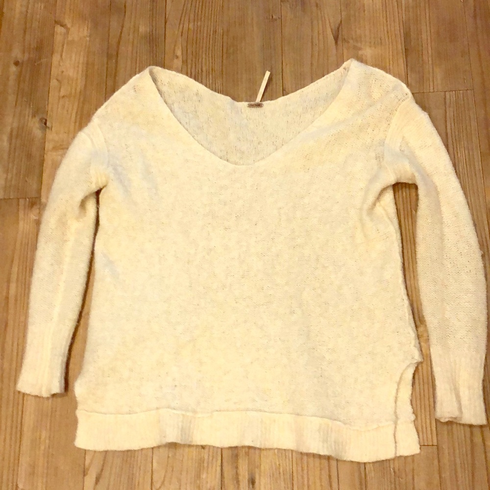 Free People XS cream oversized alpaca sweater
